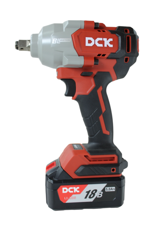 Гайковерт аккумуляторный ударный бесщеточный DCK KDPB698, 18В, 1/2 ", 2*5а/ч. 698нм